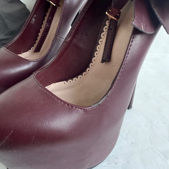 Madison by ShoeDazzle | Magenta Purple Sky High Platform Heels | Size 7 - Picture 8 of 11